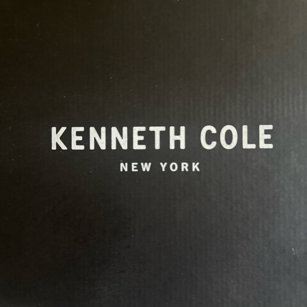 Kenneth Cole Black Accessory
